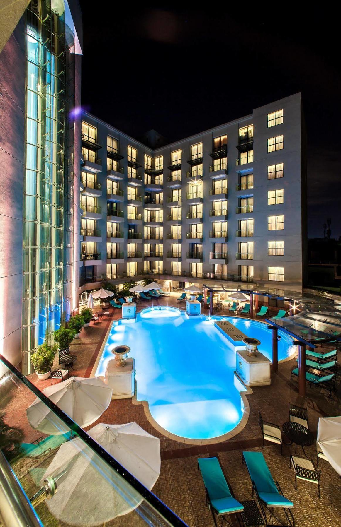 อาร์มี่ โฮเต็ล เหงียน ตริ ฟวง Hotel ฮานอย ภายนอก รูปภาพ